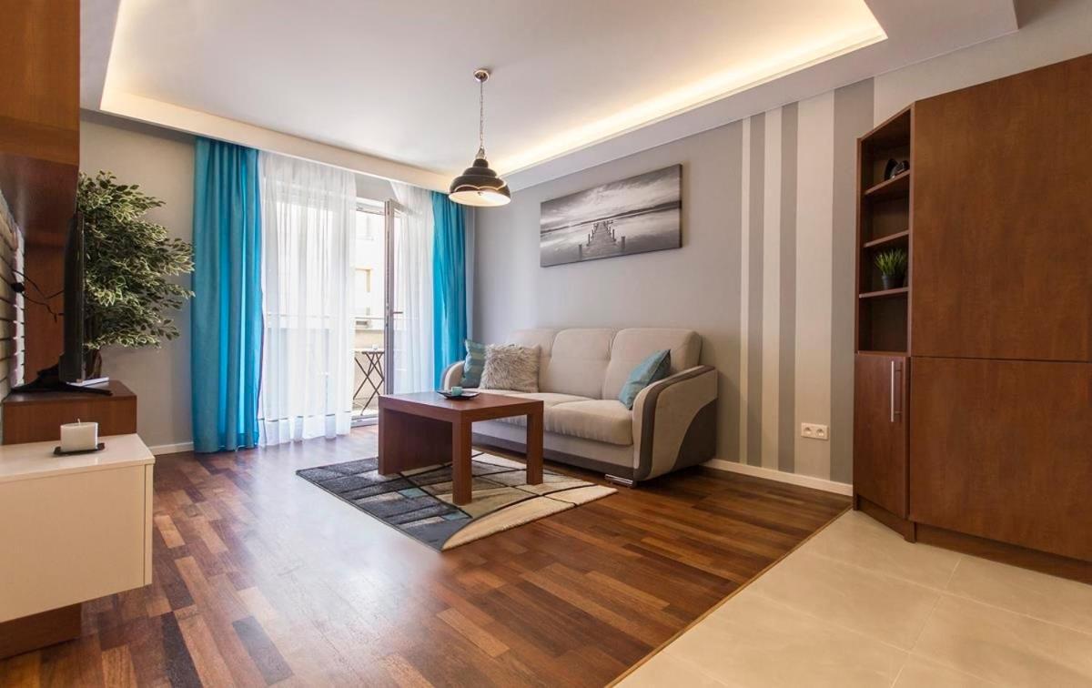River Boulevards Apartment クラクフ エクステリア 写真