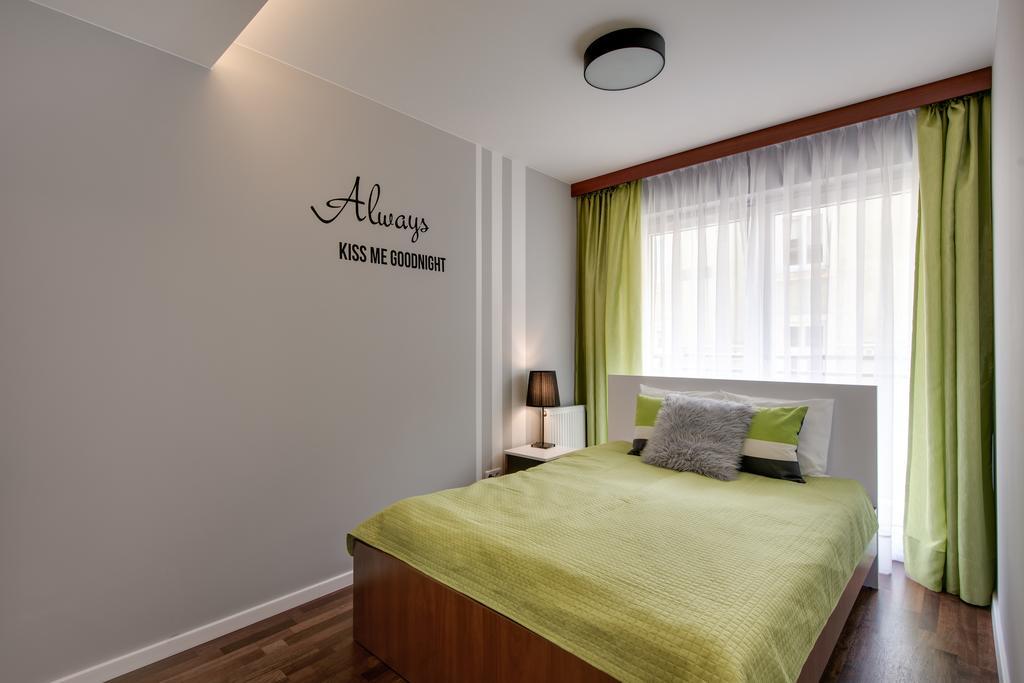 River Boulevards Apartment クラクフ エクステリア 写真