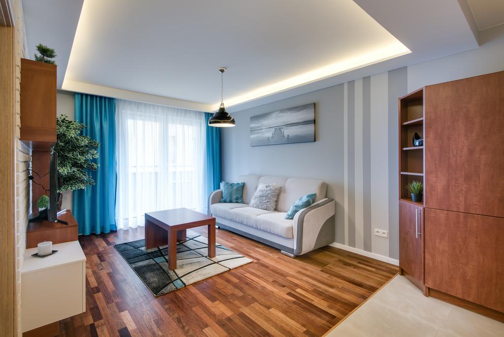River Boulevards Apartment クラクフ エクステリア 写真